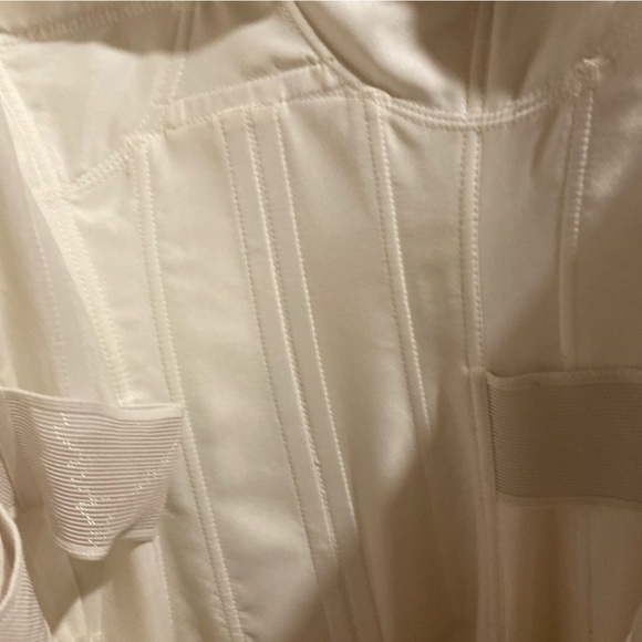 Kathy Ireland 2Be Raw Ivory Silk Ballgown Wedding Gown - Picture 13 of 14